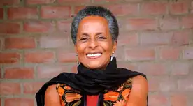 La cantante de 78 años dio íntimo concierto por Mes de la Herencia Latina. La cantante de 78 años dio íntimo concierto por Mes de la Herencia Latina.