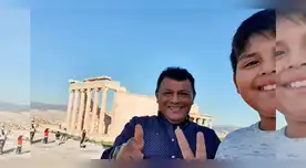 Con su nieto y a la vez heredero. Con su nieto y a la vez heredero.