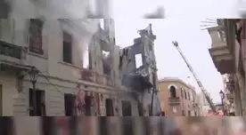 Casona terminó reducida a cenizas tras incendio durante protestas