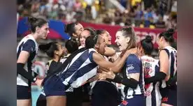 Festejo de las jugadores de Alianza Lima tras la victoria 3-1 ante las chorrillanas.