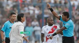 Ángel Comizzo pierde el control, reniega y es amonestado tras ver el gol de Emanuel Herrera