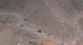 Vía no tiene iluminación por las noches.