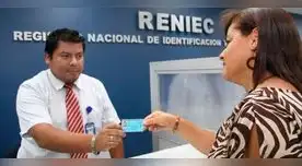 Si en tus planes está cambiar tu firma puedes acercarte de manera presencial a la Reniec.