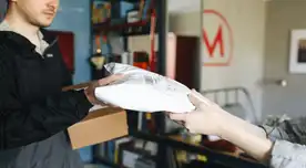 Con alto volumen de transacciones durante los eventos de ofertas, las devoluciones son inevitables. Con alto volumen de transacciones durante los eventos de ofertas, las devoluciones son inevitables.