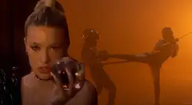 Leslie Shaw y su nuevo tema con tiradera a Mario Hart.