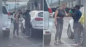 Mujer que reclama a un limpiaparabrisas, con arma de fuego en su mano, se ha viralizado en redes sociales.