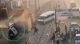 Combi llena de pasajeros terrible accidente en Ate Vitarte. Combi llena de pasajeros terrible accidente en Ate Vitarte.