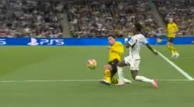 Vinícius Jr. fingió falta de Hummels y el árbitro terminó cobrando en Final Champions League