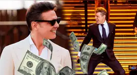 Luis Miguel posee una gran fortuna debido a que su carrera artística empezó a los 11 años. Luis Miguel posee una gran fortuna debido a que su carrera artística empezó a los 11 años.