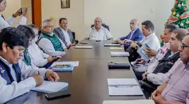 Como parte del compromiso a nivel nacional para ejecutar infraestructura hidráulica, el ministro de Desarrollo Agrario y Riego, Angel Manero, anunció la próxima ejecución del proyecto "embalse Cardos" en la región Tacna. Como parte del compromiso a nivel nacional para ejecutar infraestructura hidráulica, el ministro de Desarrollo Agrario y Riego, Angel Manero, anunció la próxima ejecución del proyecto "embalse Cardos" en la región Tacna.