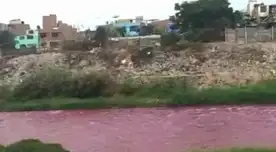 A través de las redes sociales, usuarios han reportado que el río Rímac ha cambiado de color.
