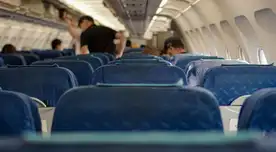 Aerolínea se va a la quiebra y deja a clientes sin reembolso.