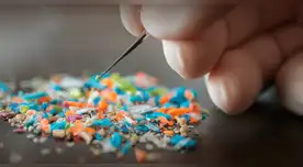 Los microplásticos ya están presentes en el semen y el líquido folicular, según científicos.