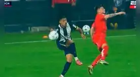 Previo al gol de Fernando Gaibor, el balón impactó en la mano de Kevin Quevedo. Foto: captura/ESPN Previo al gol de Fernando Gaibor, el balón impactó en la mano de Kevin Quevedo. Foto: captura/ESPN