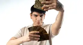 Frank Mendizábal llega a Arequipa