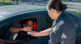 Conoce si es ilegal transportar a un inmigrante dentro de tu auto en EE.UU. Conoce si es ilegal transportar a un inmigrante dentro de tu auto en EE.UU.