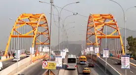 Mujer muere tras caer de un puente y ser arrollada por bus del Metropolitano en la avenida Alfonso Ugarte