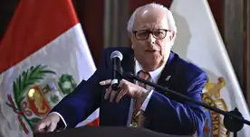 Julio Velarde advierte que sin un sistema de pensiones el país no puede avanzar.