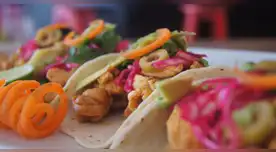 ¿El final está cerca La cadena más popular del país comienza a cerrar cientos de sucursales.