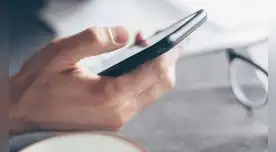 Entre los minijuegos más comunes se encuentran adivinar el color o el palo de una carta y el lanzamiento de una moneda. Fuente: Difusión.