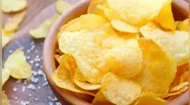 FDA ordena retirar lotes de papas fritas por estar contaminados.