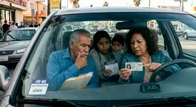 El DMV compartirá información de migrantes indocumentados con licencia AB 60.
