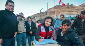 COFOPRI iniciará la titulación de viviendas afectadas por el sismo en Chongos Bajos COFOPRI iniciará la titulación de viviendas afectadas por el sismo en Chongos Bajos