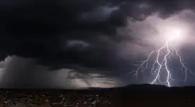 Lluvias intensas, tormentas eléctricas y vientos extremos: Senamhi anuncia NOVENO FRIAJE en estas regiones del Perú.