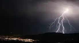 Senamhi advierte DECIMOSEGUNDO FRIAJE desde el 15 de octubre: lluvias, descargas eléctricas y vientos extremos en estas regiones del Perú.