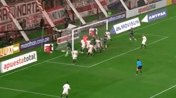 Universitario vs. Alianza Lima: Andy Polo mete autogol y blanquiazules ganan 1-0