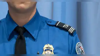 Viajar en Navidad podría salir MUY CARO: la TSA advierte MULTAS de hasta US$17,000