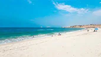 No es Cancún, ni Miami Beach: la majestuosa playa de aguas cristalinas y arena blanca ubicada a menos de una hora de Lima