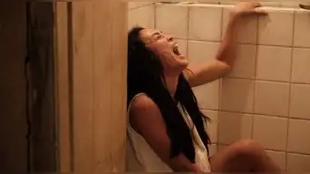 Producción es dirigida por Azar Kinoi Lubis