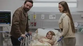 La serie es protagonizada por Noah Wyle