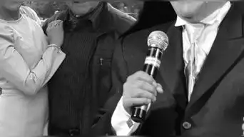 Fallece querido actor tras luchar contra el cáncer y su esposa ROMPE EN LLANTO en funeral: “Un guerrero…”