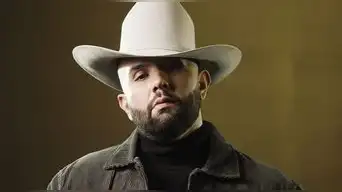 Carín León: la voz romántica que revoluciona el mundo llega a Perú