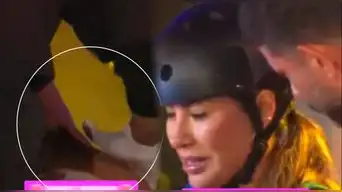 Pamela López sufre FUERTE CAÍDA en 'La Granja VIP' y paramédicos la auxilian: "No podía ni pisar..."