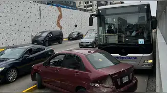 Accidente en Vía Expresa: conductor imprudente invade vía del Metropolitano y provoca fuerte choque