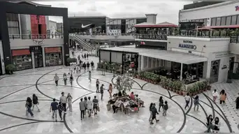 ¿Adiós a los paseos por el mall? Gobierno plantea denegar acceso a personas que no consuman en centros comerciales