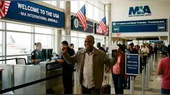 ATENCIÓN INMIGRANTES INDOCUMENTADOS | La regla del USCIS que te permite viajar fuera de EE.UU. y te permite regresar LEGALMENTE