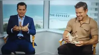 Protagonistas de la película La Odisea reciben caballos de totora