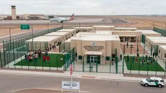ALERTA MÁXIMA INMIGRANTES | Este es el NUEVO CENTRO DE DETENCIÓN que estaría acelerando las deportaciones de extranjeros