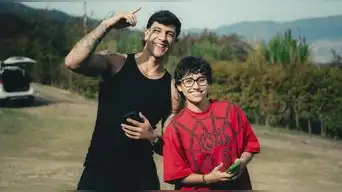 Mafe Sin R protagoniza videoclip junto a Emil