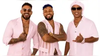 Los Conquistadores de la Salsa sorprenden con videoclip junto a Ronaldihno