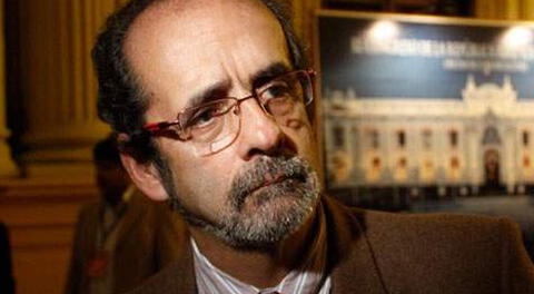 Féretro de Javier Diez Canseco no recibirá homenaje en el Congreso de la República
