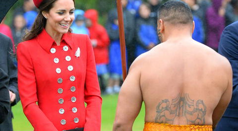 Kate Middelton es recibida por indígenas maoríes en Nueva Zelanda