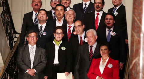 Los 13 candidatos a la alcaldía de Lima se reunieron para debatir sus propuestas en miércoles último.