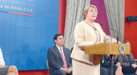 Bachelet señaló que gobierno promueve la igualdad de derechos.