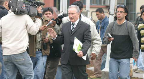 Encarcelado Eugenio Figueredo. 