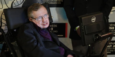 Stephen Hawking: sugiere salir de la Tierra para sobrevivir